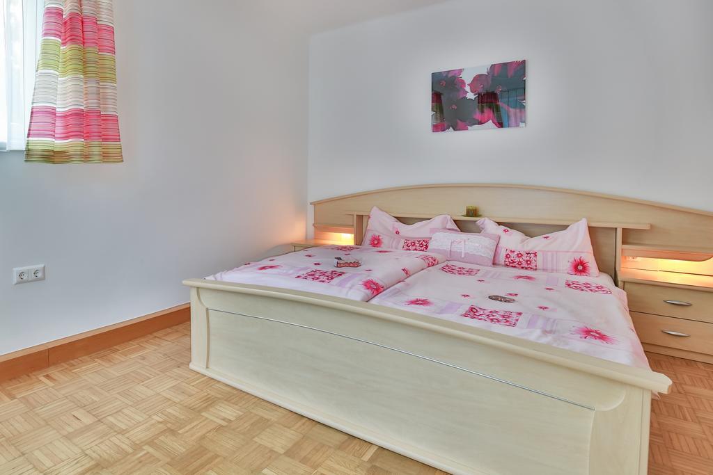 Apart Dirndltal Loich Camera foto